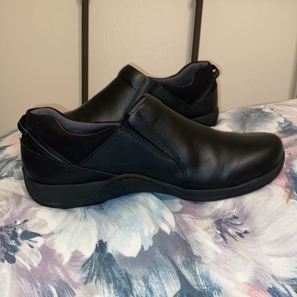 Neci Black Leather-Dansko Size 39 (8.5- 9) - Picture 3 of 6